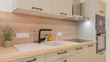 Microwave, oven, dishwasher