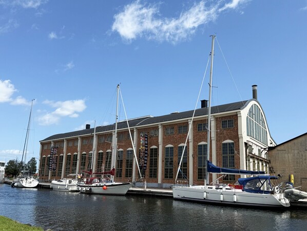 Marina - Annex for rent – Near Mallboden and Lokverkstaden in beautiful Motala |SE10023 (Motala)