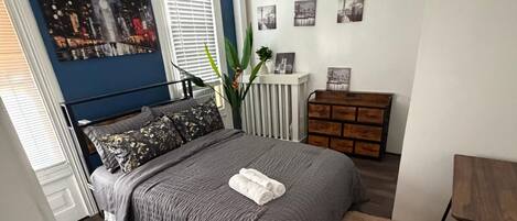 2 bedrooms