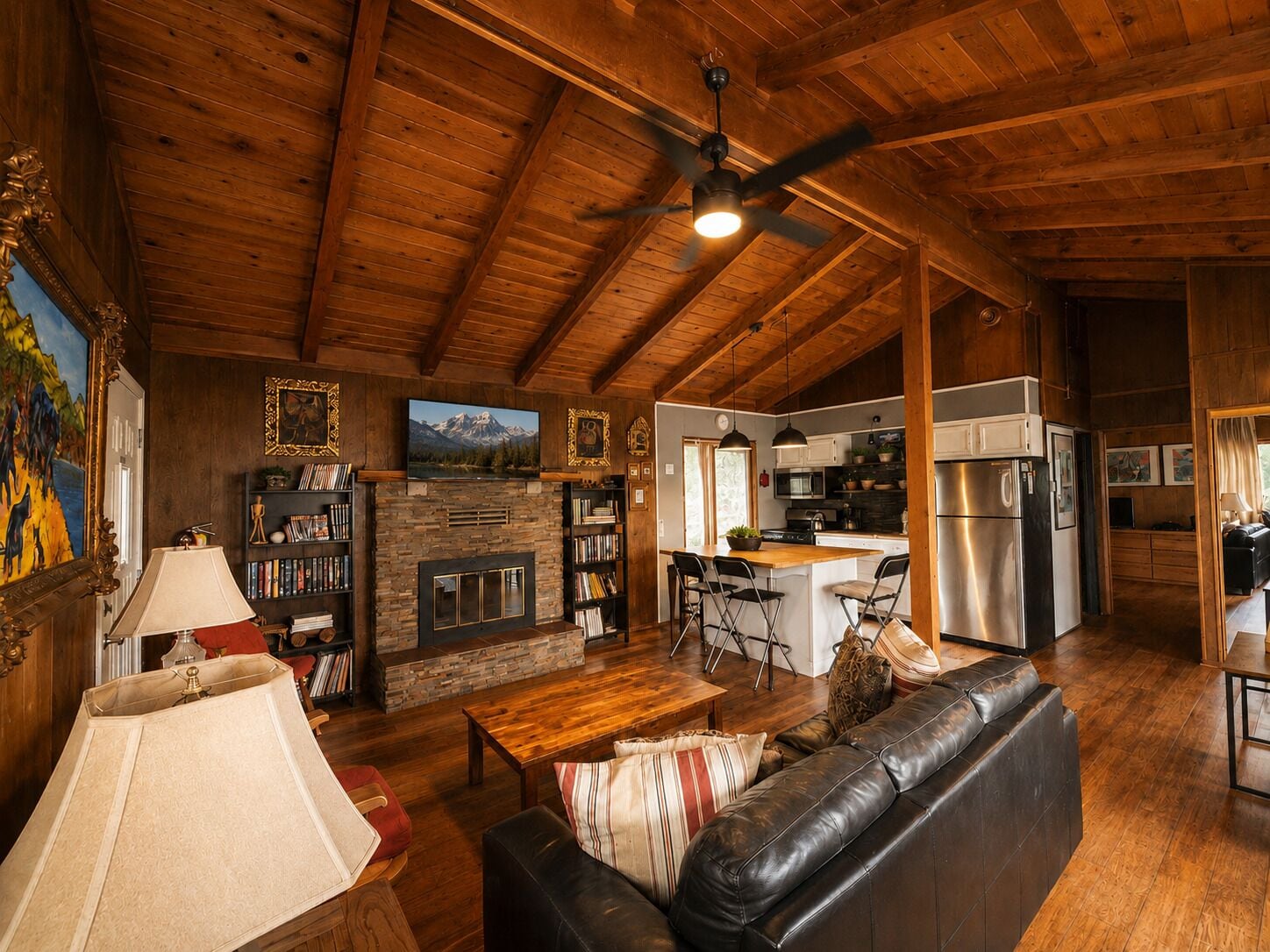 Flat-screen TV, fireplace