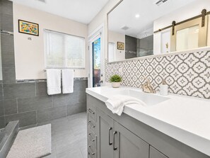 Bathroom - Casita de Sergio (Big Bear Lake)