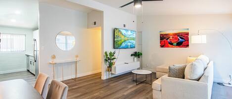 Televisión y oficina