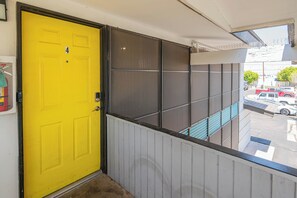 Exterior detail - 2KingBd 2BR  2Bath  70” Smart TV  10min Old Town (Scottsdale)