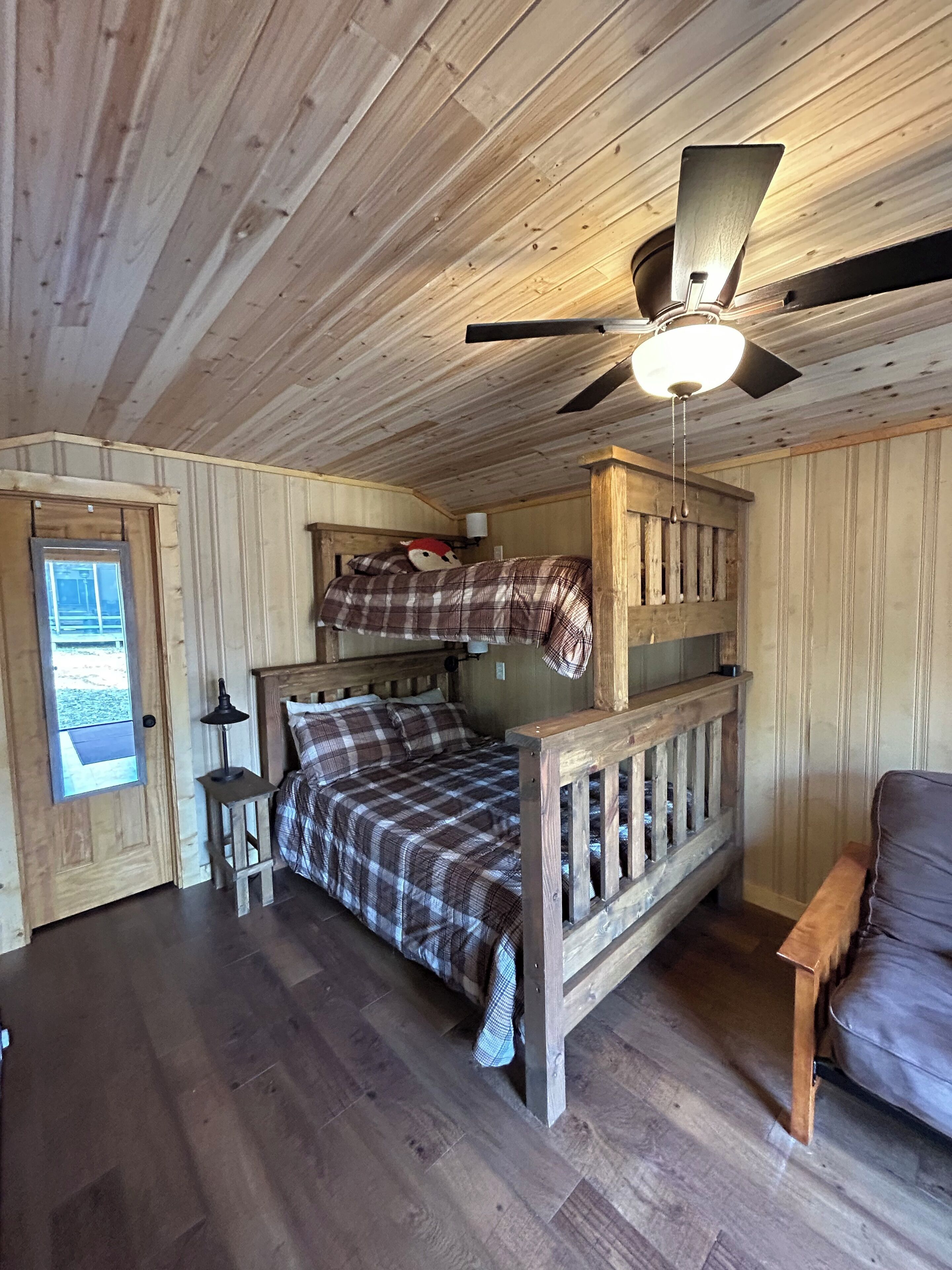 2 間睡房、Wi-Fi、床單