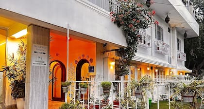 J Startup House