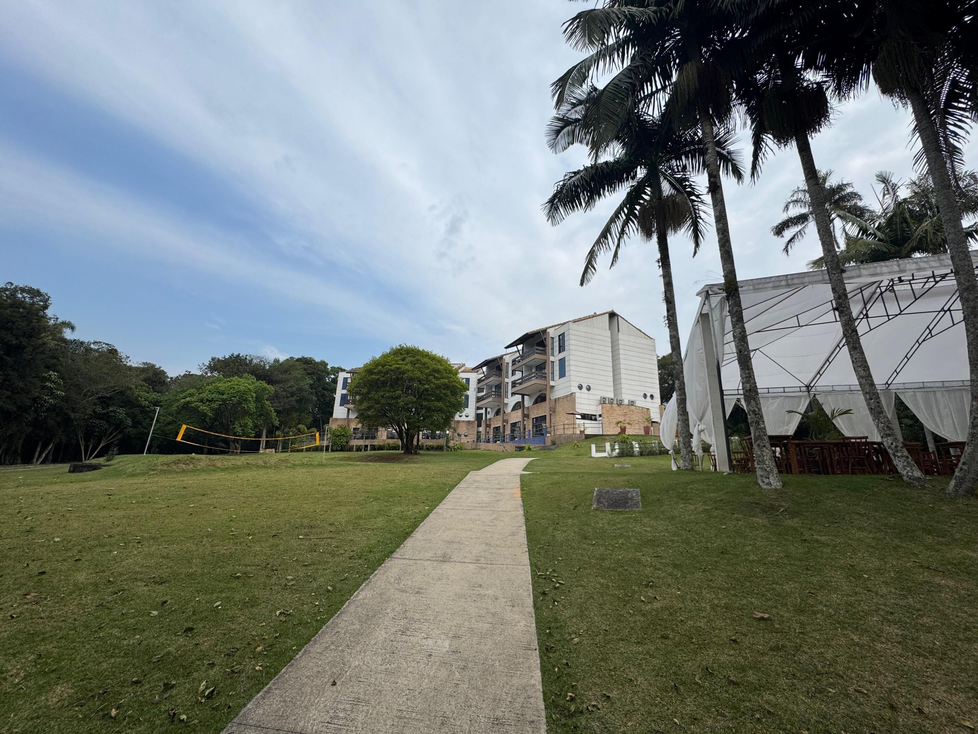 Children’s play area – outdoor