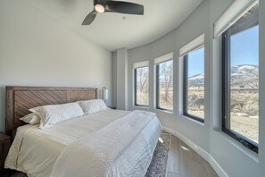 Deluxe Apartment - Mayfly Hotel (Salida)