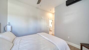 Deluxe Apartment, River View