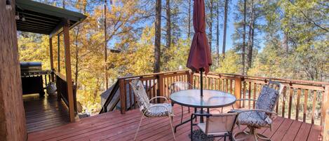 تناول الطعام بالخارج