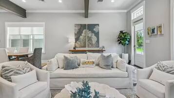 TV connectée, cheminée