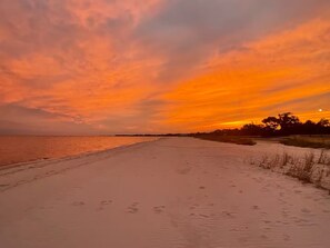 Nära stranden och strandhanddukar