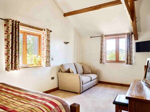 9 dormitorios, tabla de planchar con plancha, cuna de viaje y wifi