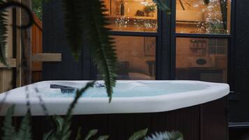 Idromassaggio all'aperto