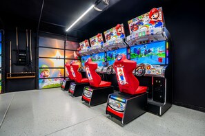 Game room - Super Mario Retreat Dream Getaway (Indio)