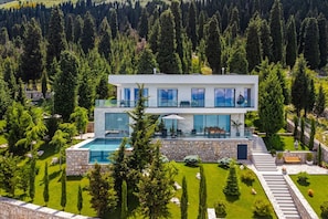 Exterior - Horizon Villa | Luxurious Lakefront Retreat (Shiroka)