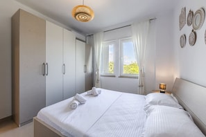 2 dormitorios, wifi gratis, ropa de cama