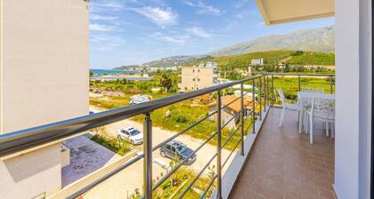 Beachside Comfort in Orikum