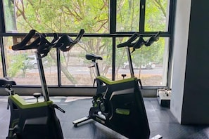 Fitness facility - Ruili Elong R.YUN Hotel (Ruili Tourism Pedestrian Street) (Ruili)