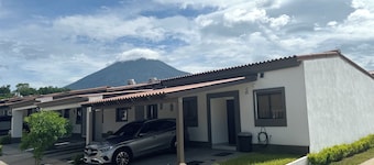 Beautiful house in the most exclusive area of San Miguel