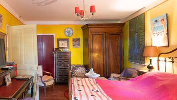 1 makuuhuone, ilmainen Wi-Fi, vuodevaatteet