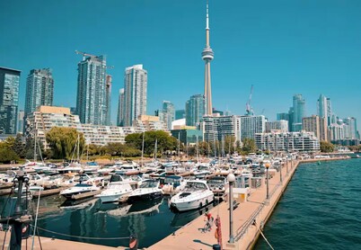 Luxury 2 Bedrooms + 2 Bathrooms Designer Condo in Nobu Toronto