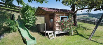 Apartment 'Ringelblume' with Mountain View, Shared Garden and Wi-Fi