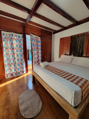 7 quartos, Wi-Fi de cortesia, roupa de cama