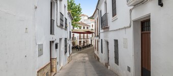 Casa Manolo El Molinero: Private Terrace, Balcony & Wi-Fi in El Gastor