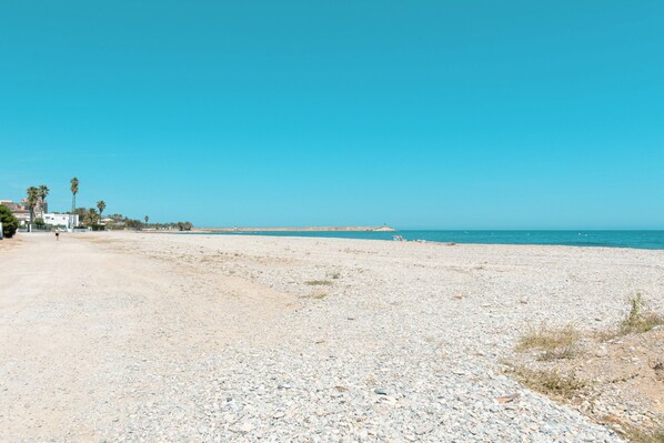 Vlak bij het strand