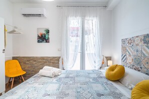 1 dormitorio, tabla de planchar con plancha, wifi gratis y ropa de cama