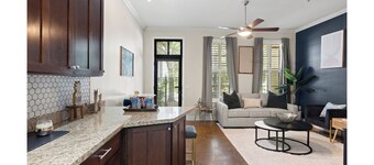 Boho Chic Vibes 1-bedroom apartment with AC, WiFi Midtown Houston