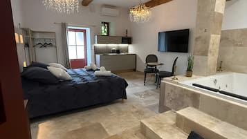 1 chambre, Wi-Fi gratuit, draps fournis