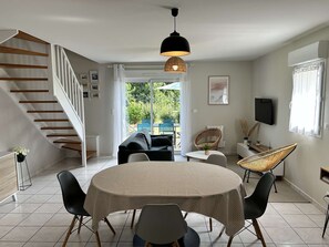 TV - 1008 - House 5p in a private residence with swimming pool. (PLENEUF VAL ANDRE)