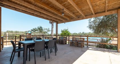 Country House 'Masía Punta L'abat' with Mountain Views, Private Pool and Terrace