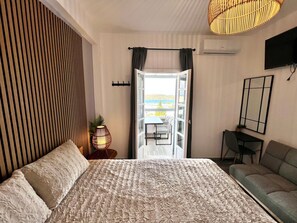 2 عدّة غرف نوم ومكواة/لوح كي وواي فاي مجانًا وملاءات أسرّة