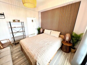 2 bedrooms, iron/ironing board, free WiFi, bed sheets - Studio 'Aeolian Blu 10' with Sea View, Wi-Fi and Air Conditioning (Paros)