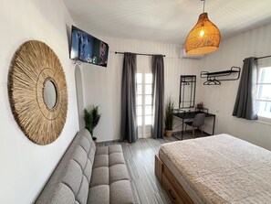 1 bedroom, iron/ironing board, free WiFi, bed sheets - Studio 'Aeolian Blu 2' with Sea View, Wi-Fi and Air Conditioning (Paros)