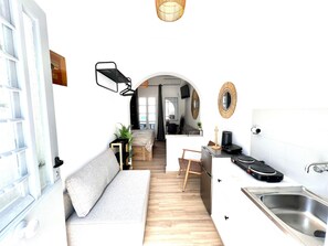 1 bedroom, iron/ironing board, free WiFi, bed sheets