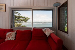 Interior - Villa 'Bienvenue Au Paradis' with Sea View, Private Terrace and Private Garden (Unknown)