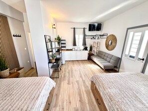 1 bedroom, iron/ironing board, free WiFi, bed sheets - Studio 'Aeolian Blu 11' with Sea View, Wi-Fi and Air Conditioning (Paros)