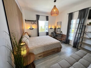 1 chambre, fer et planche à repasser, Wi-Fi gratuit, draps fournis