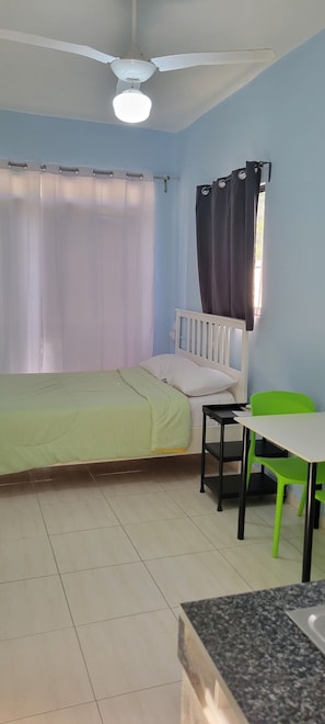 1 dormitorio, wifi, ropa de cama