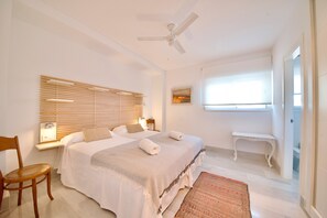 4 chambres, fer et planche à repasser, Wi-Fi gratuit, draps fournis