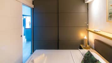 1 slaapkamer, een strijkplank/strijkijzer, gratis wifi, beddengoed