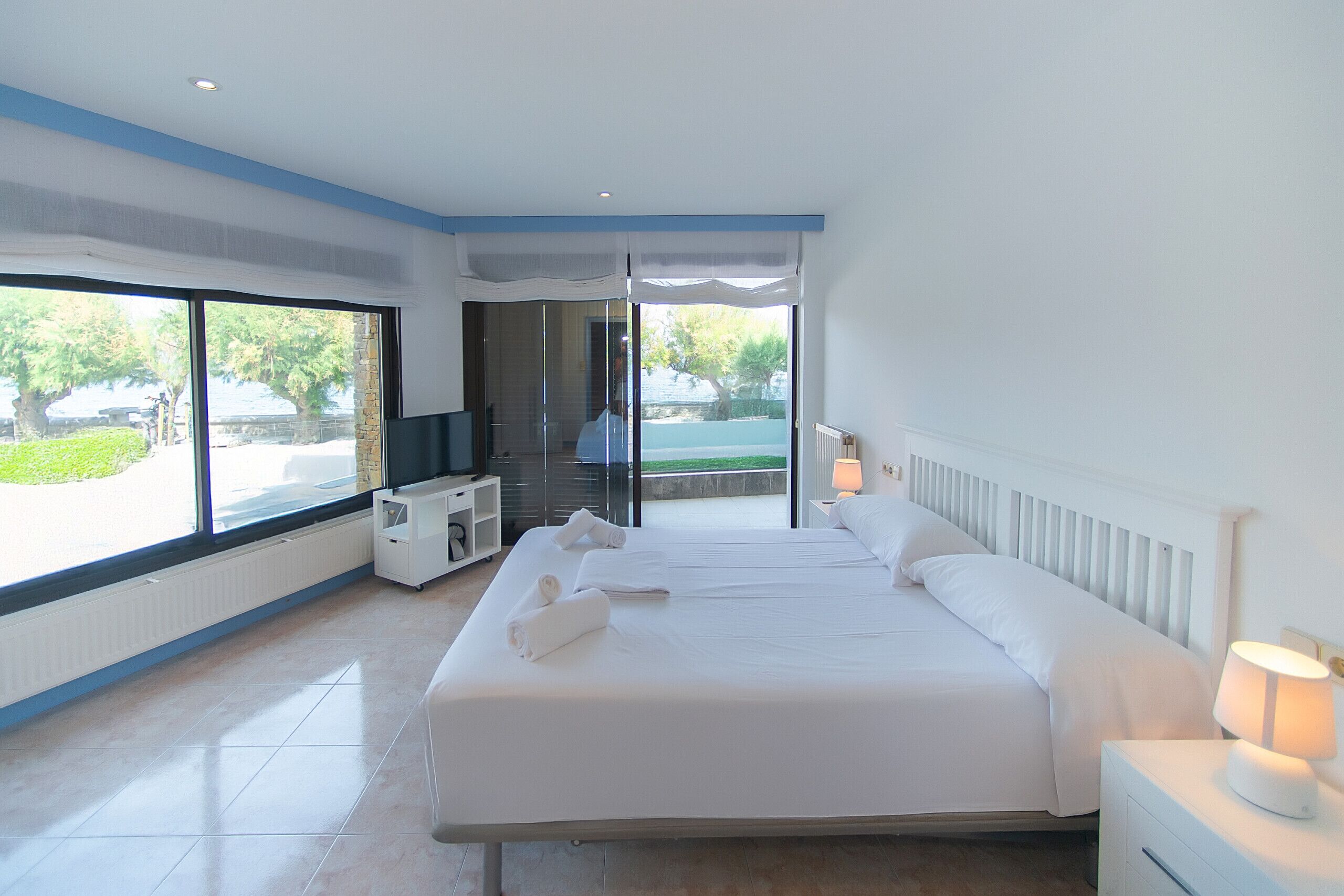 Strykejern/-brett, wi-fi (inkludert) og sengetøy