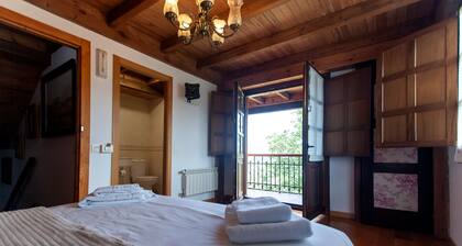 Villa 'Quintes' with Sea View, Private Terrace and Wi-Fi