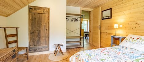 2 Schlafzimmer, Bügeleisen/Bügelbrett, kostenloses WLAN