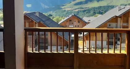 Apartment 'Saint-jean-d'arves' with Mountain View and Balcony