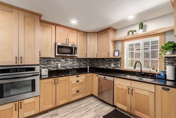 Microwave, oven, stovetop, dishwasher