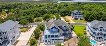 A Shore Thing: Private Pool, Hot Tub, Elevator, Currituck Club Amenities